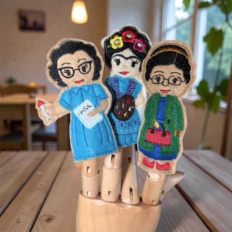 Inspirational Women of History Finger Puppets thumbnail 2